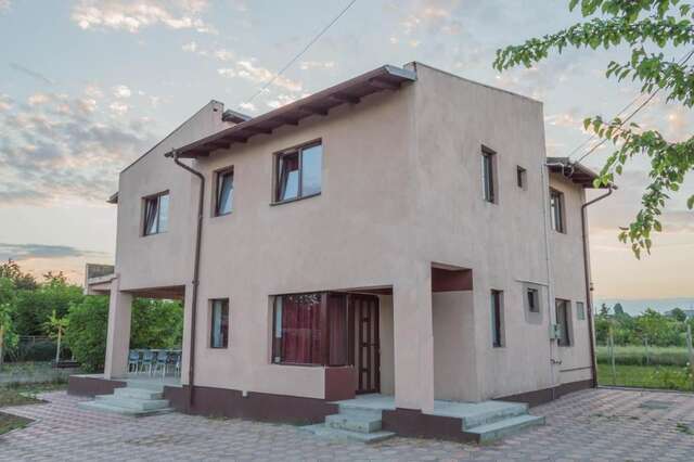 Загородные дома Pit Stop House Tătărani-3